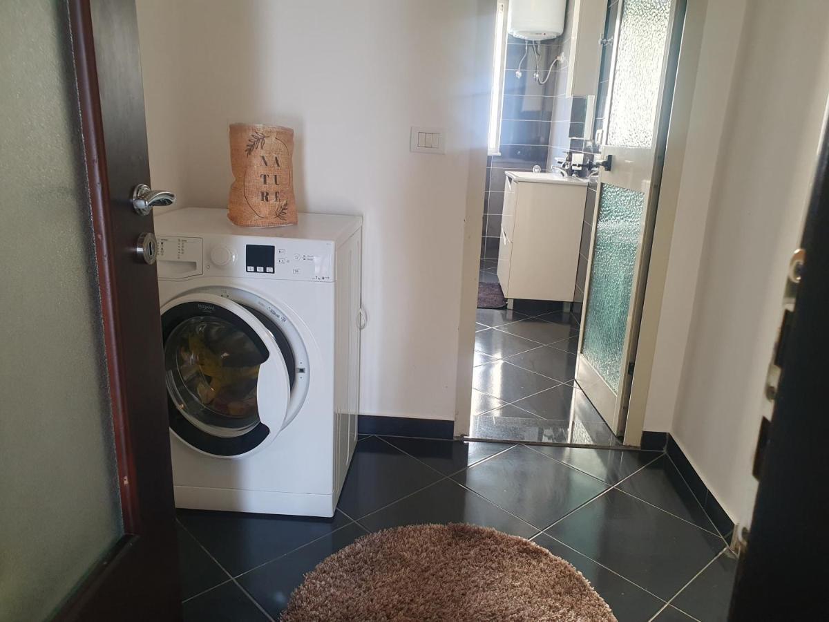 In The Heart Of , Bllok Appartement *